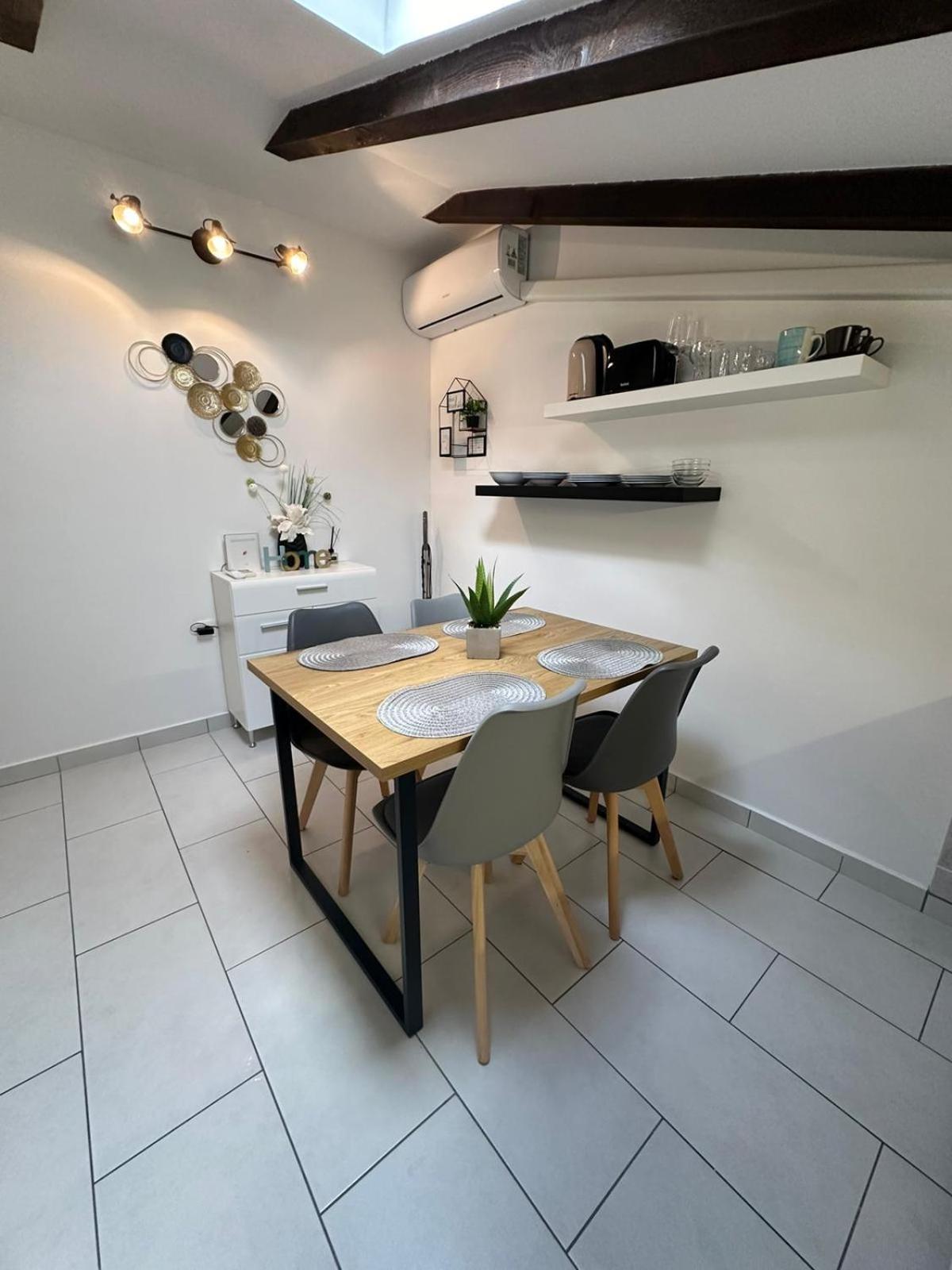 Apartments Prpic 1,Senj 塞尼 外观 照片