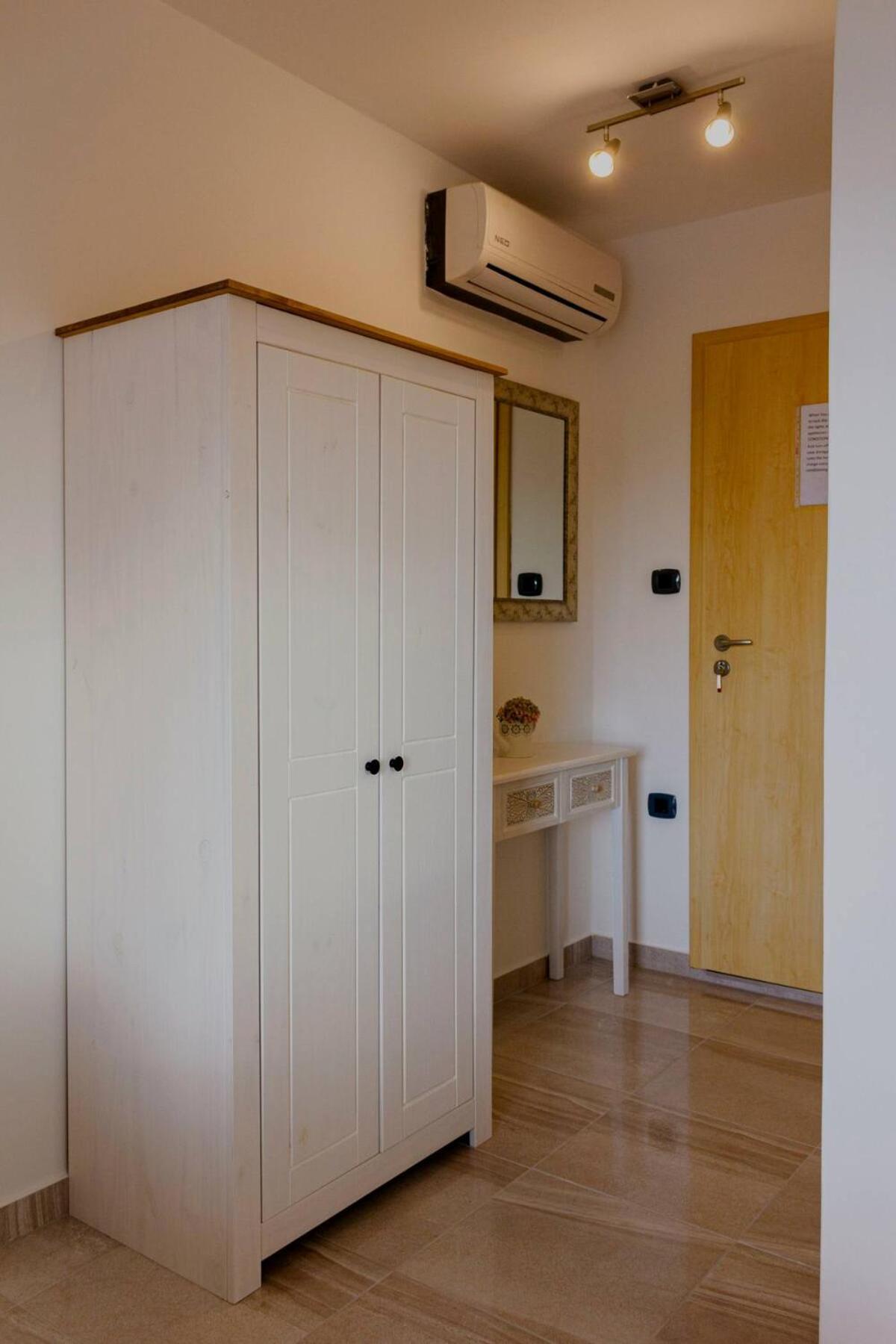 Apartments Prpic 1,Senj 塞尼 外观 照片