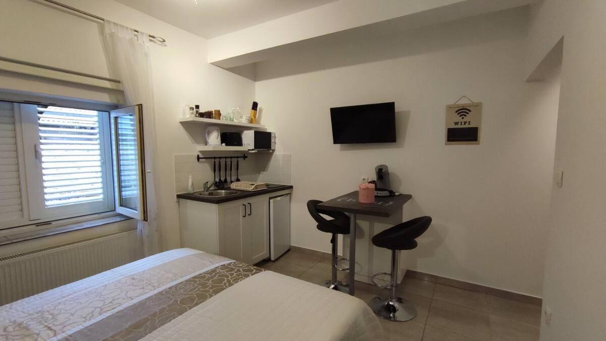 Apartments Prpic 1,Senj 塞尼 外观 照片